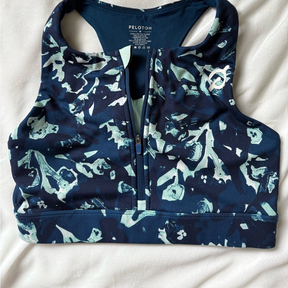 Peloton Zip Front Sports Bra medium